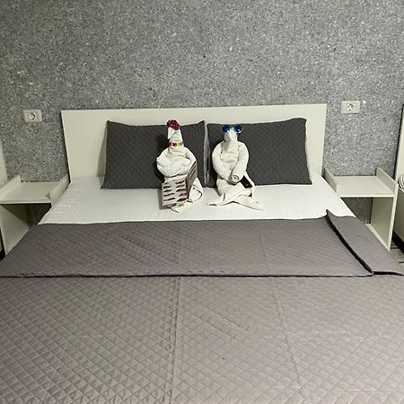 Klara House Hotel คอนสตันซา ภายนอก รูปภาพ